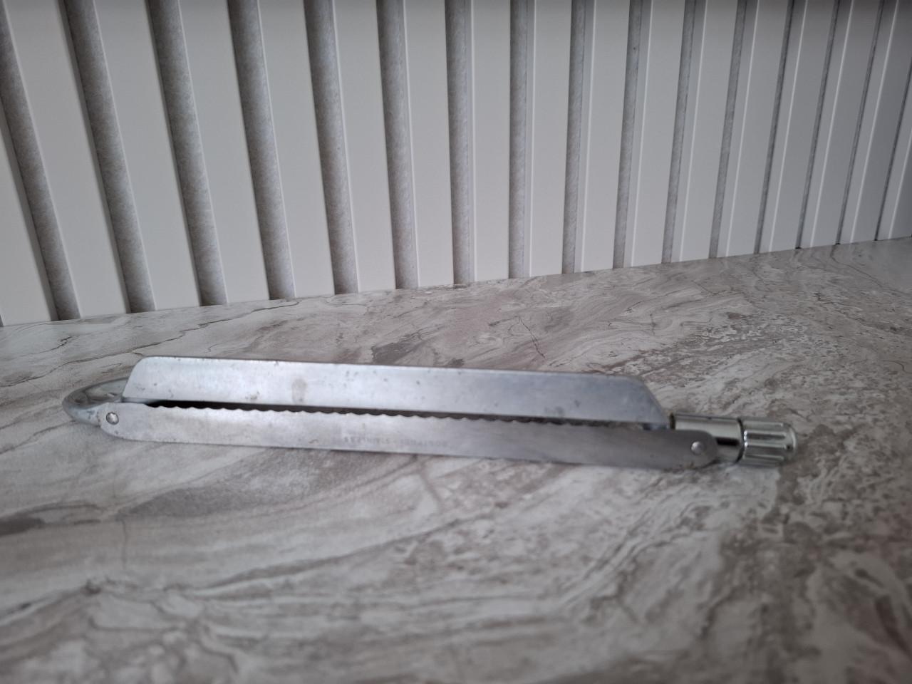 Schnittfix 2 broodmes aluminium- vintage (jaren 60)