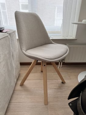 4 Eetkamer stoelen “Senja”
