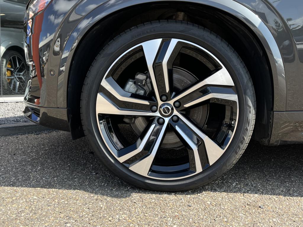 Volvo XC90 2.0 t8 plug-in hybrid awd ultimate dark | luchtvering | bowers &