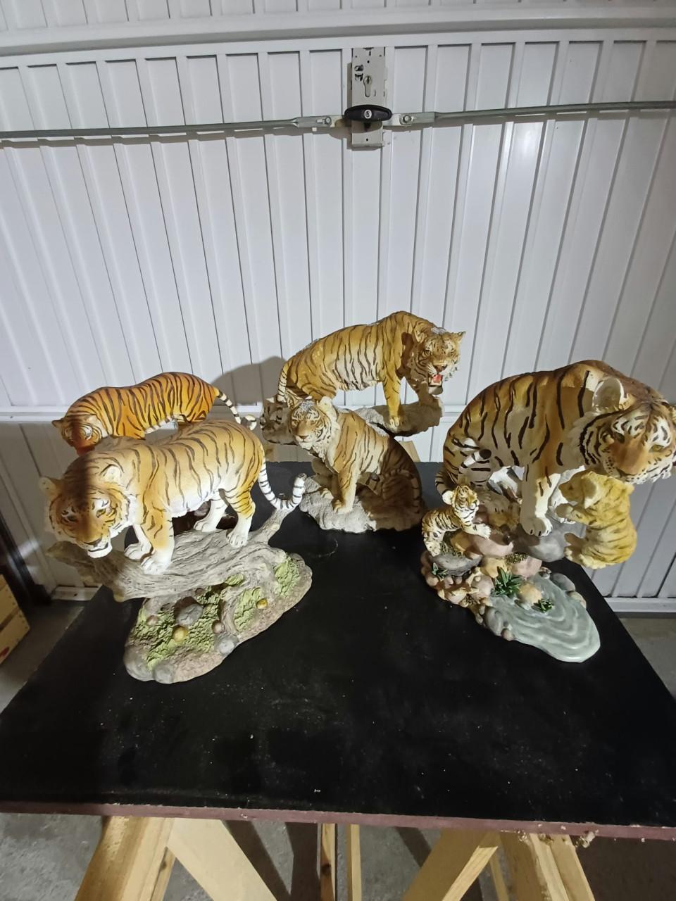 Tijger/panter beelden