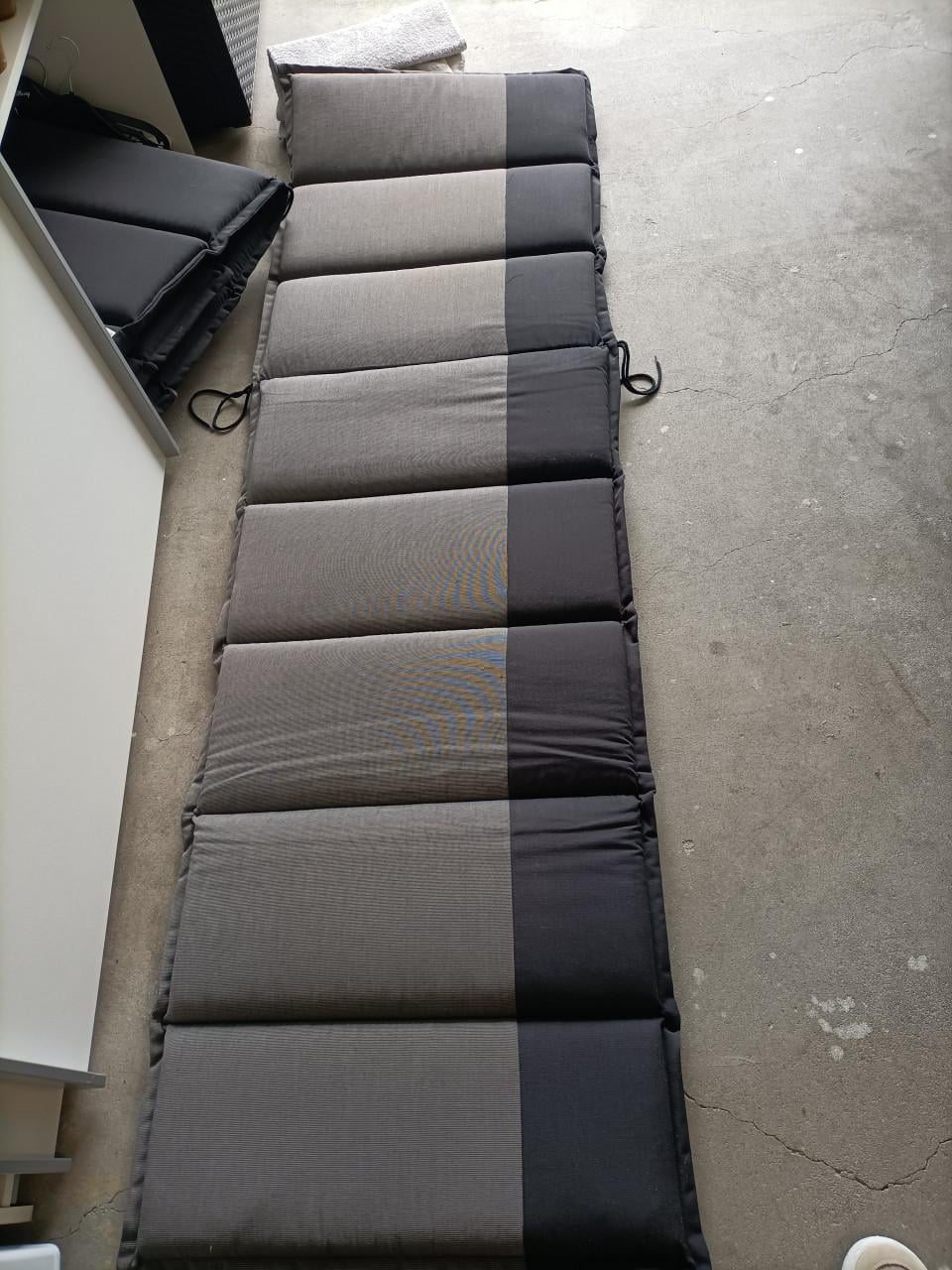 Ligbed kussen twee stuks