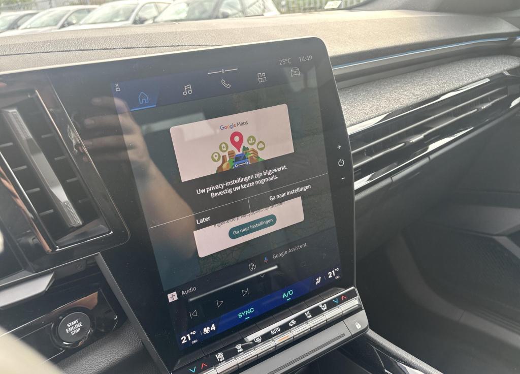 Renault Austral 1.2 e-tech full hybrid 200 techno - two-tone kleurstelling