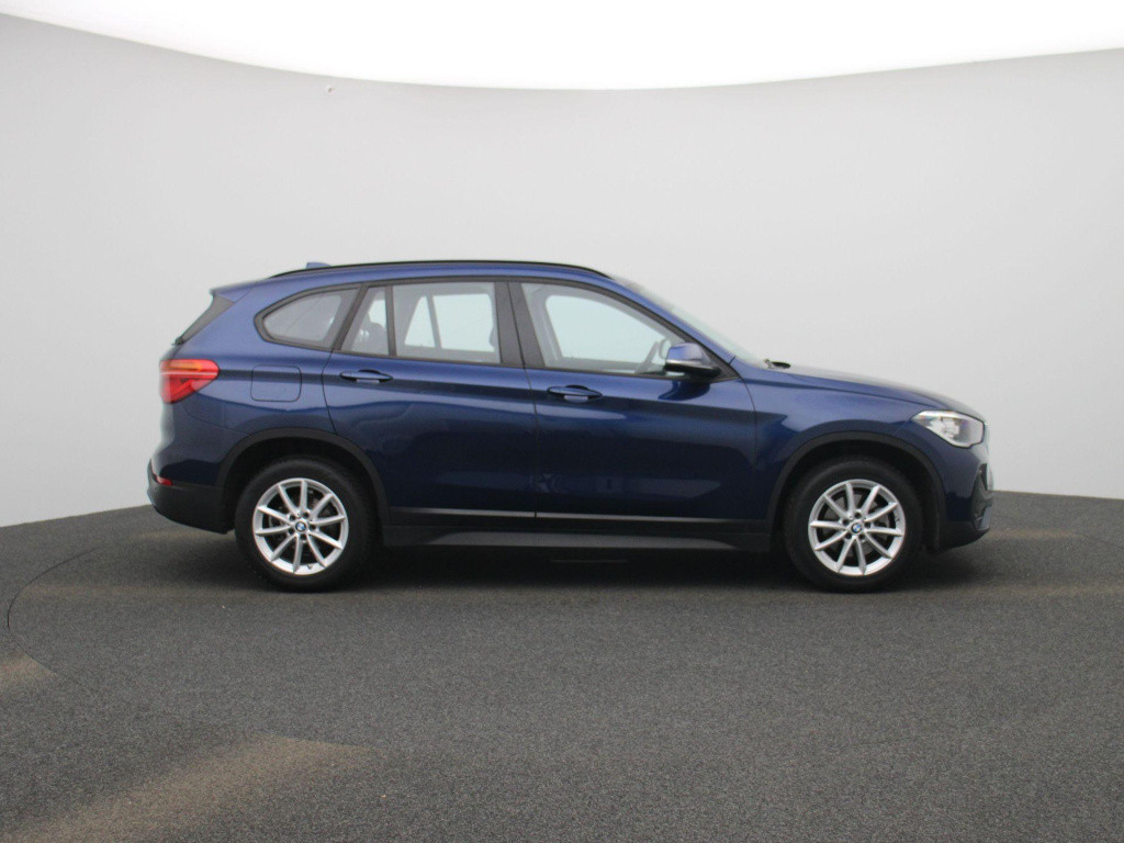 BMW X1 sdrive18i | automaat | navigatie | camera | climate control | blueto