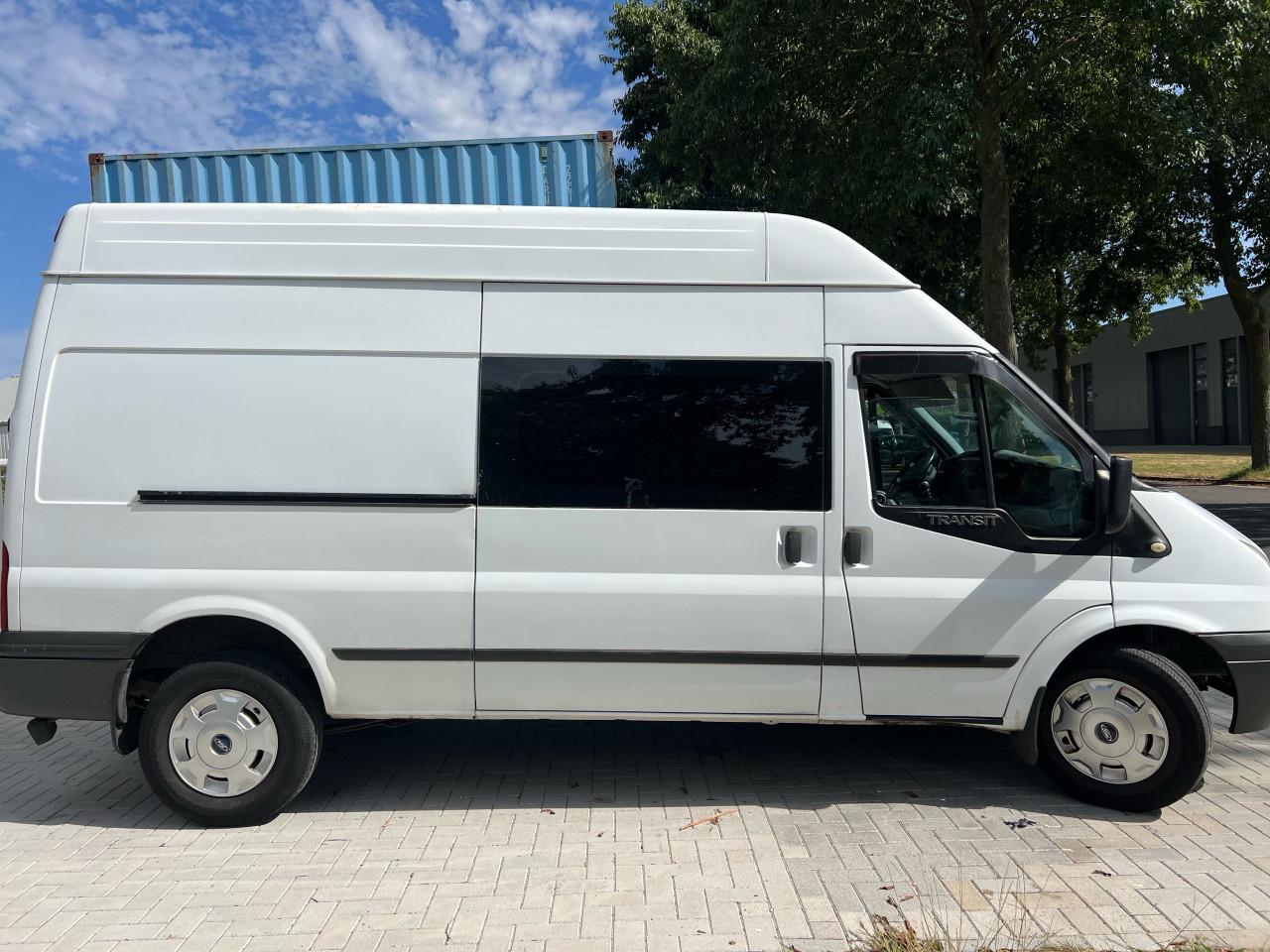 Ford Transit 350L 2.2TDCI Ambiente Airco/cruise