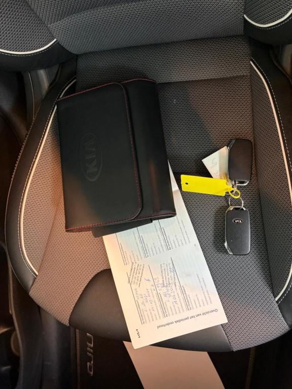 Kia E-niro dynamicline 64 kwh | soh 96% |