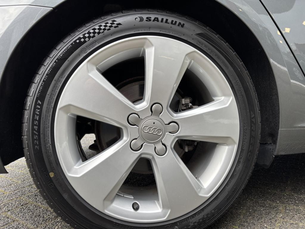 Audi A3 sportback s-tronic 1.4 tfsi ambiente pro line plus