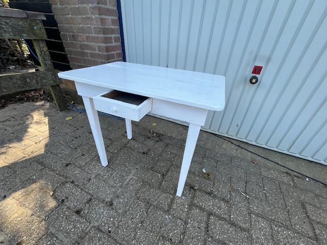 Bijzettafeltje wit