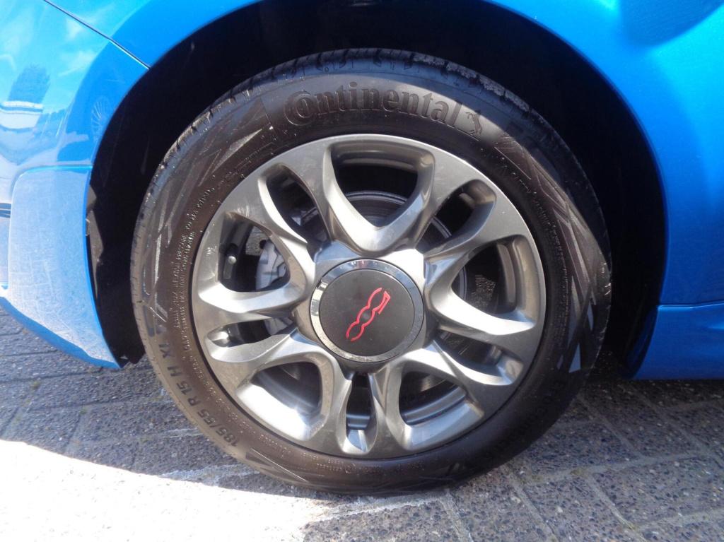 Fiat 500 1.2 sport/groot navi/ecc airco/lm velgen/dig dash/zwarte hemel stu