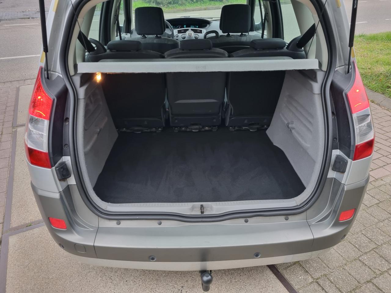 Renault Scénic 2.0-16V Tech Line | 1e Eigenaar | 119.907 KM!