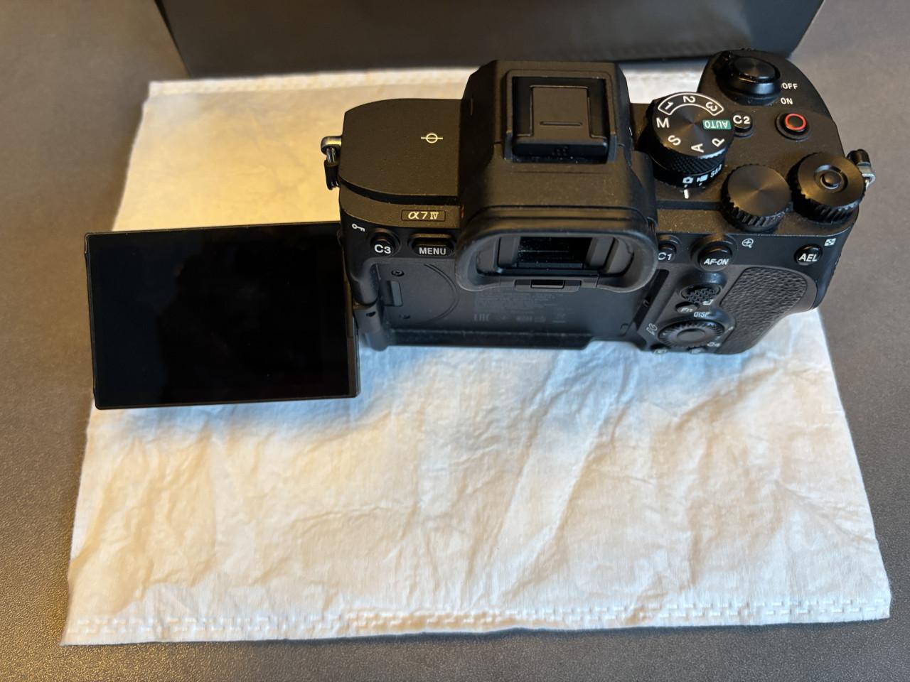 Sony A7IV body