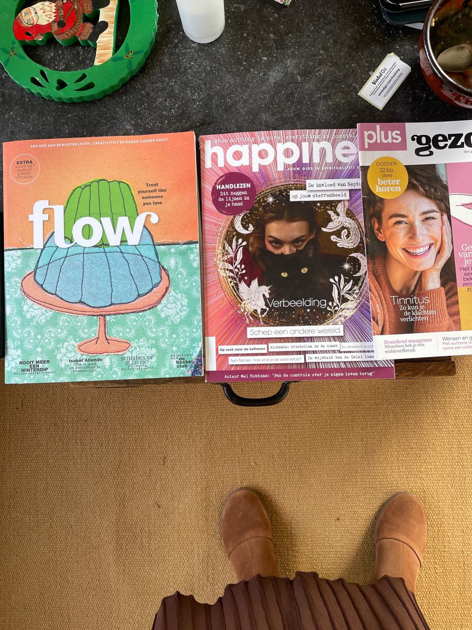 4  vrij nieuwe tijdschriften flow, happinez, plus gezond rn linda