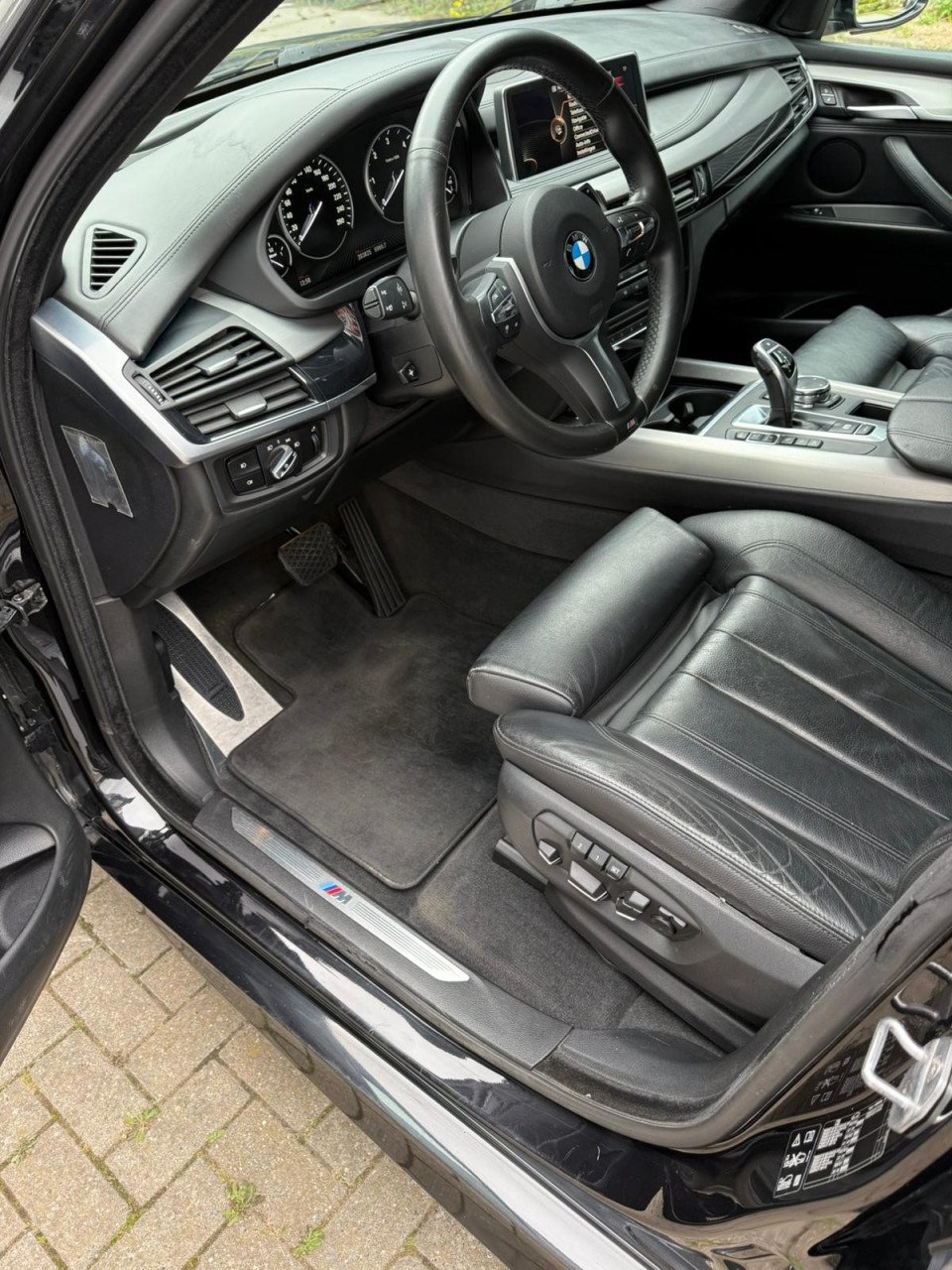 BMW  X5
