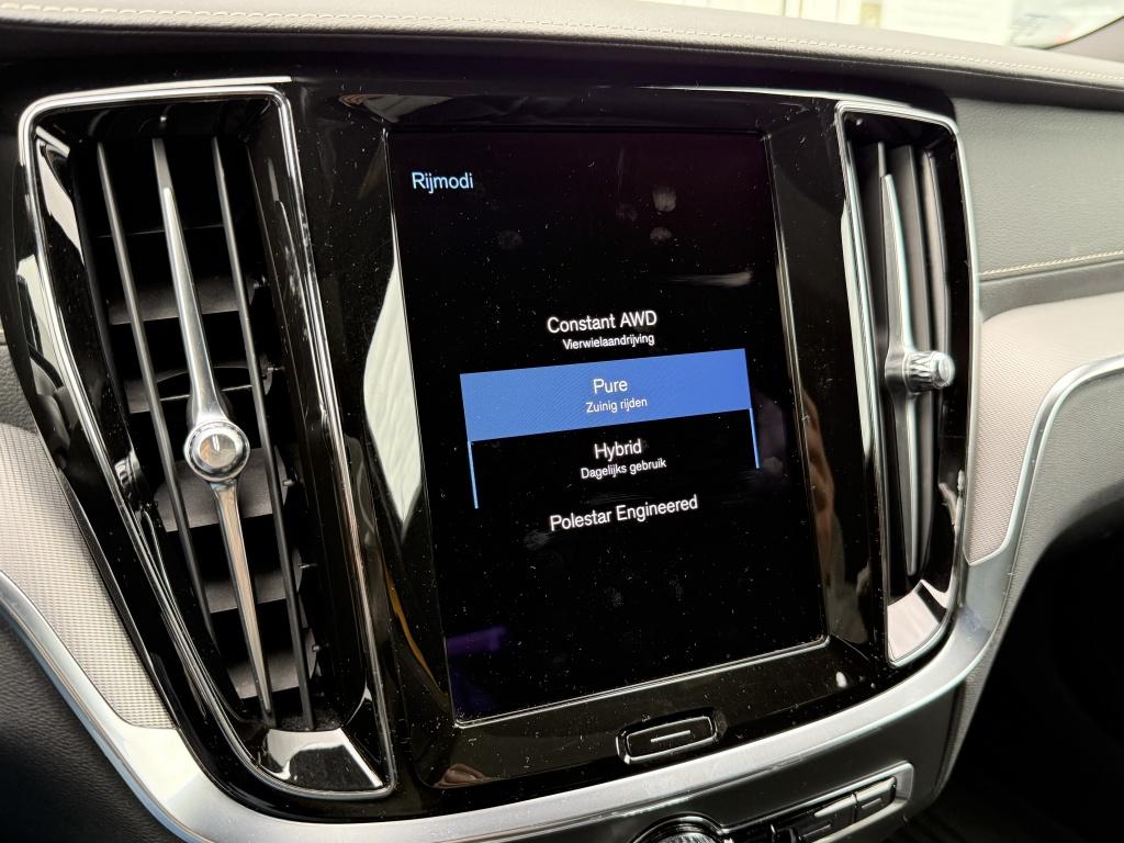 Volvo V60 t8 405pk awd polestar engineered| full options!!!