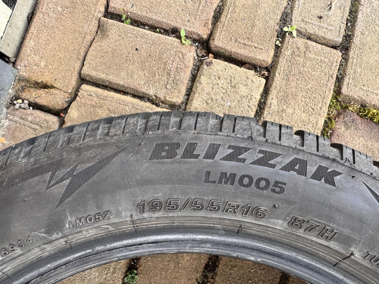 Winterbanden Bridgestone 195/55 R16