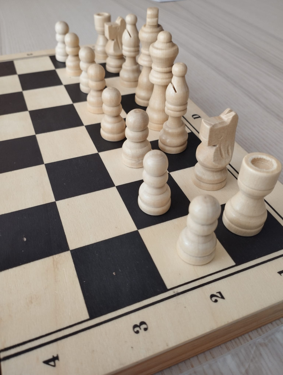 Houten schaakset, inklapbaar schaakbord + backgammon