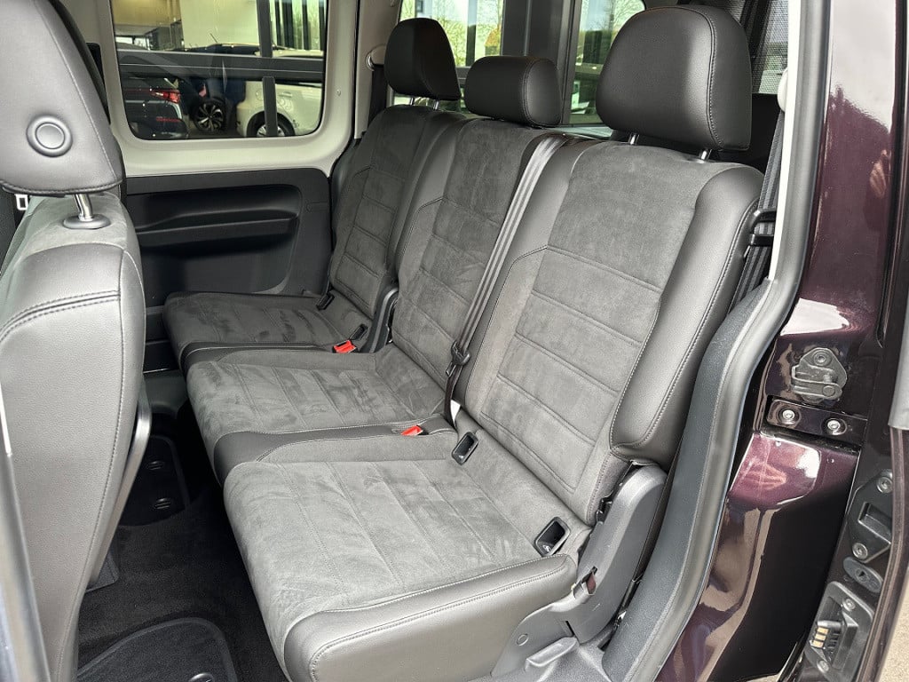 Volkswagen Caddy maxi 1.4 tsi 131pk dsg highline 7-persoons | xenon | adapt