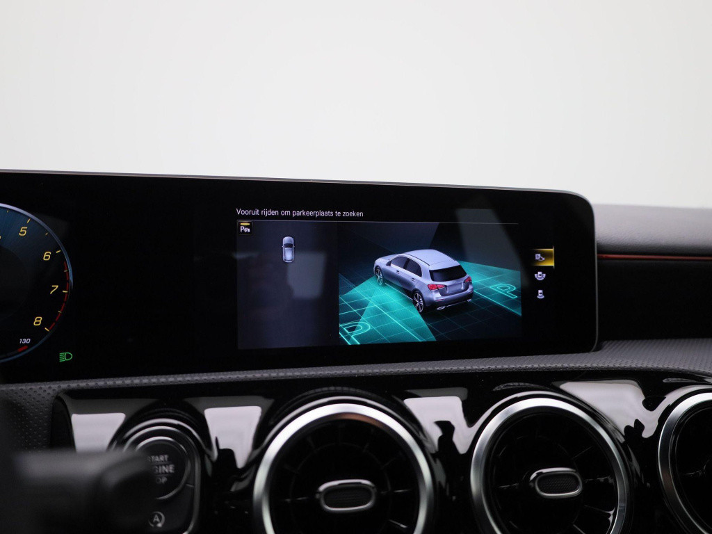 Mercedes-Benz A-Klasse 180 advantage | automaat | virtual cockpit | camera 