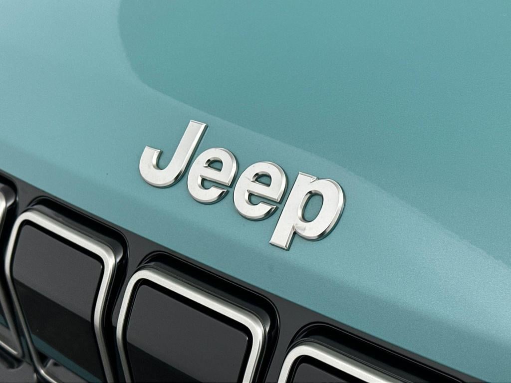 Jeep Avenger 1.2 e-hybrid summit | camera | apple carplay & android auto |