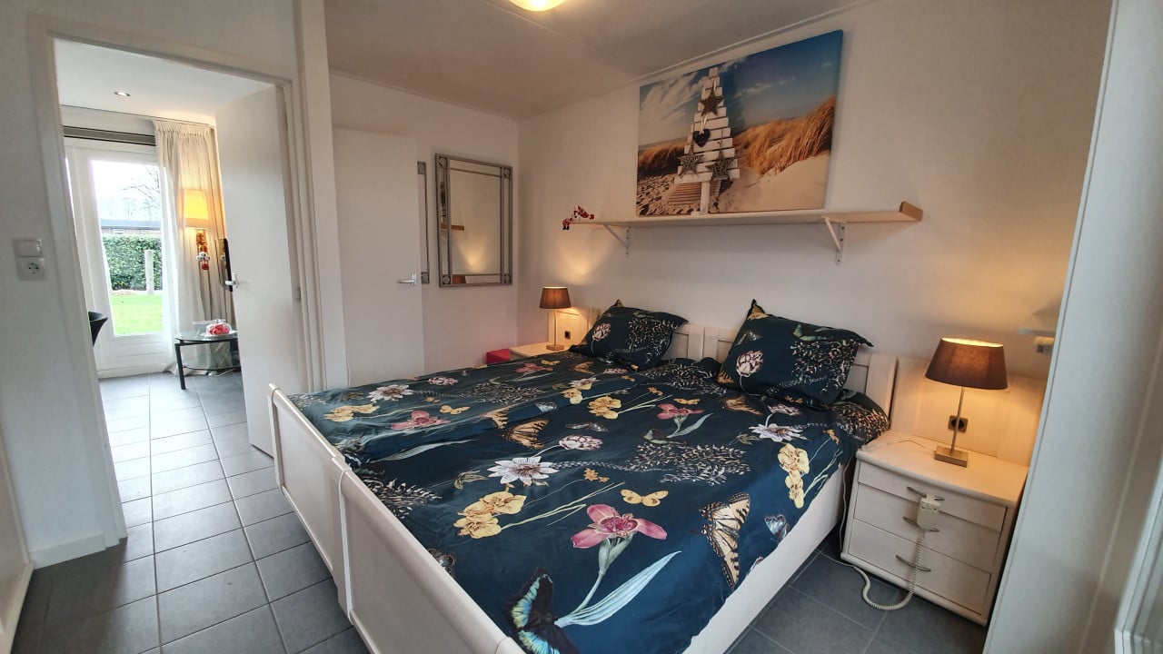 DE ZON IN STEE AAN ZEE. KERST & OUD/NIEUW = 4 Nachten + 10 Nachten gratis.