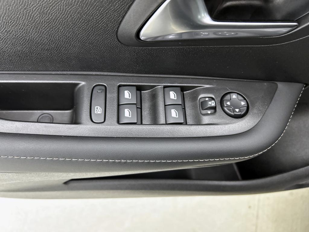 Peugeot 208 hybrid 110 pk automaat allure | rijklaar | 360 camera | navigat