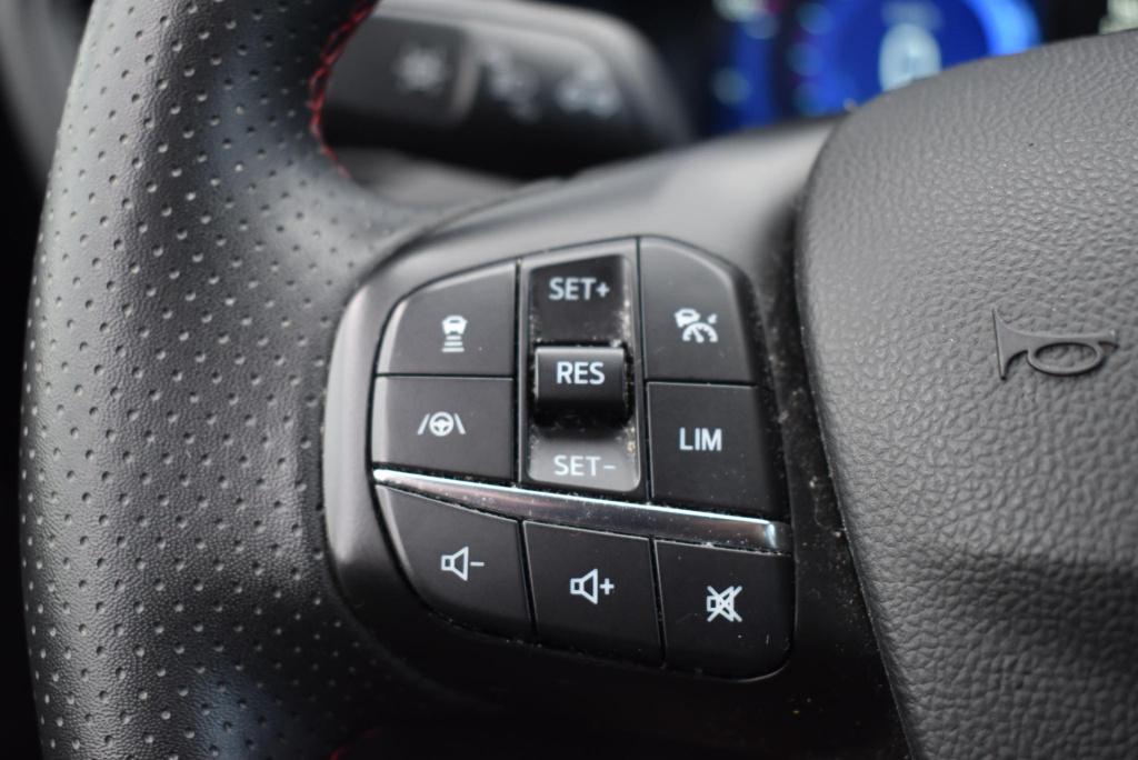 Ford Kuga 2.5 phev st-line | climate control | cruise control | winterpakke