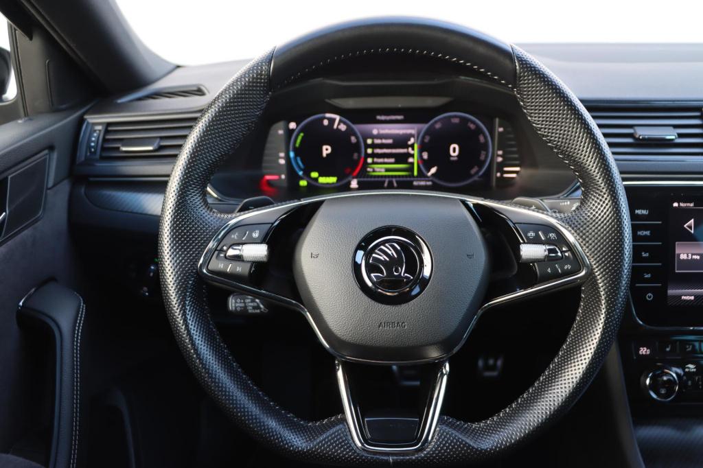 Skoda Superb combi 1.4 tsi iv sportline 218pk dsg6