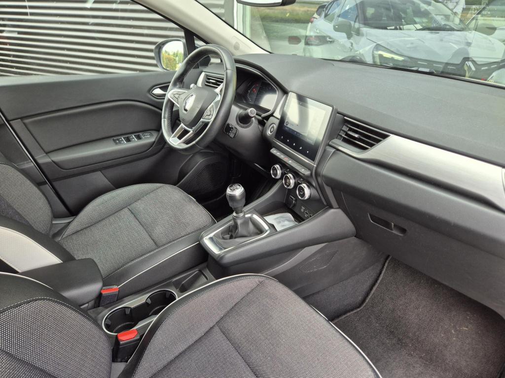 Renault Captur 1.3 tce 130 intens trekhaak, camera, stoel-, stuur- en voorr