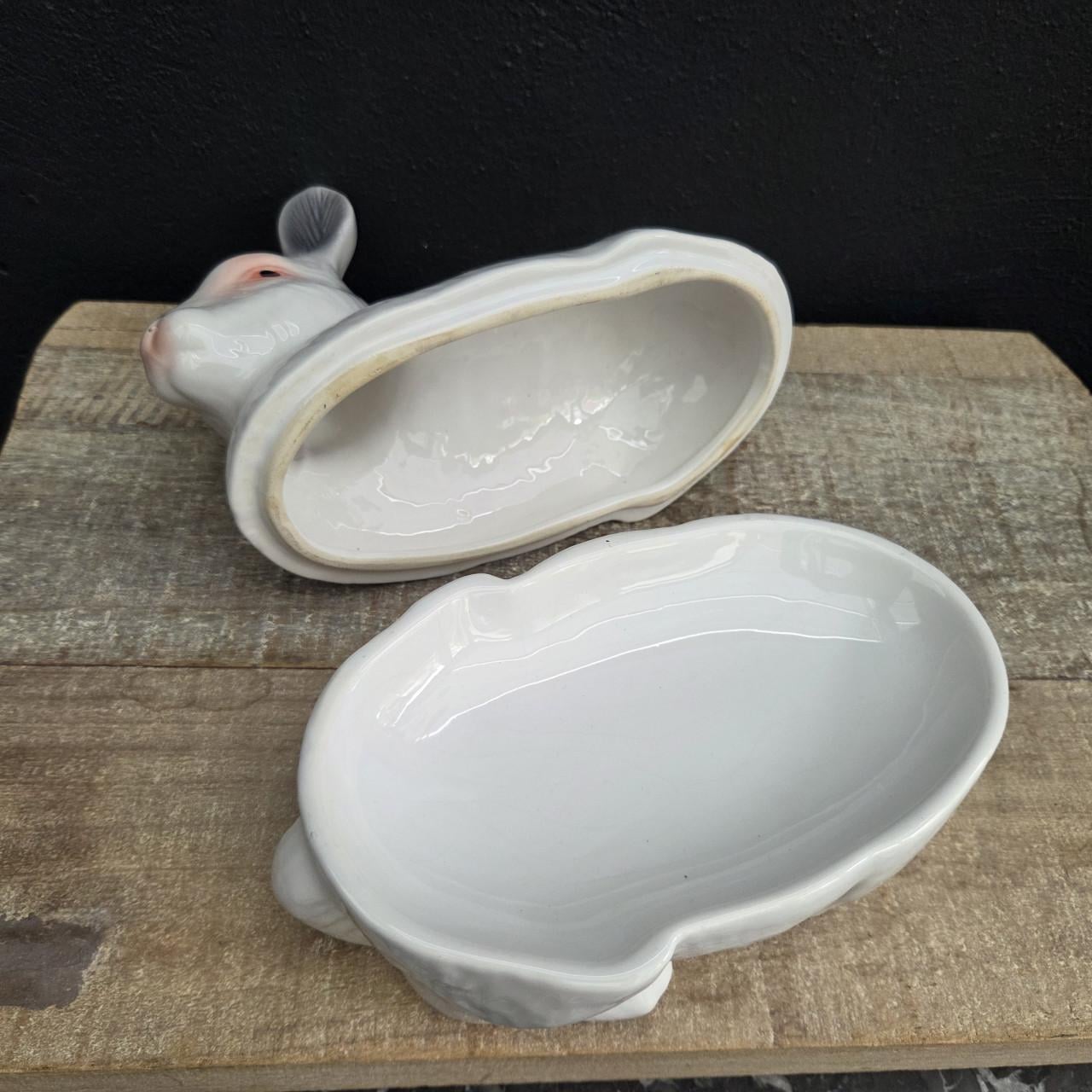 Witte poolhaas terrine van Michel Caugant