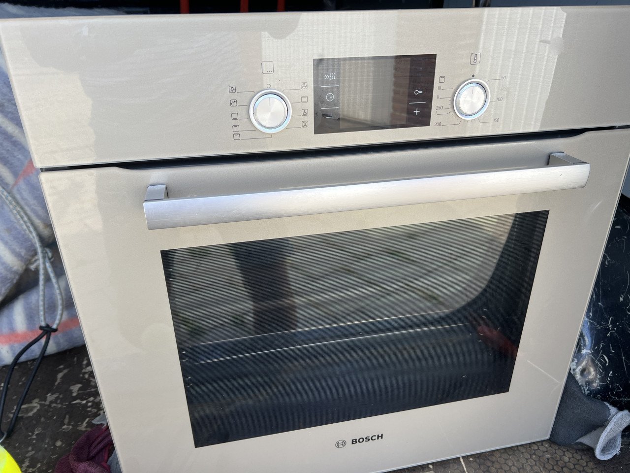 Bosch inbouw Oven met hetelucht en grill 60x60 cm. Als nieuw en schoon