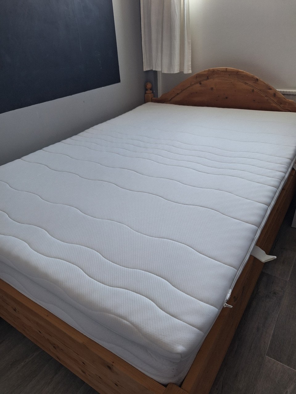Grenen Bed 140x200 met Matras & Topper