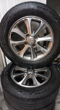 Velgen en banden hyundai i10 bj 2016 175-65-14
