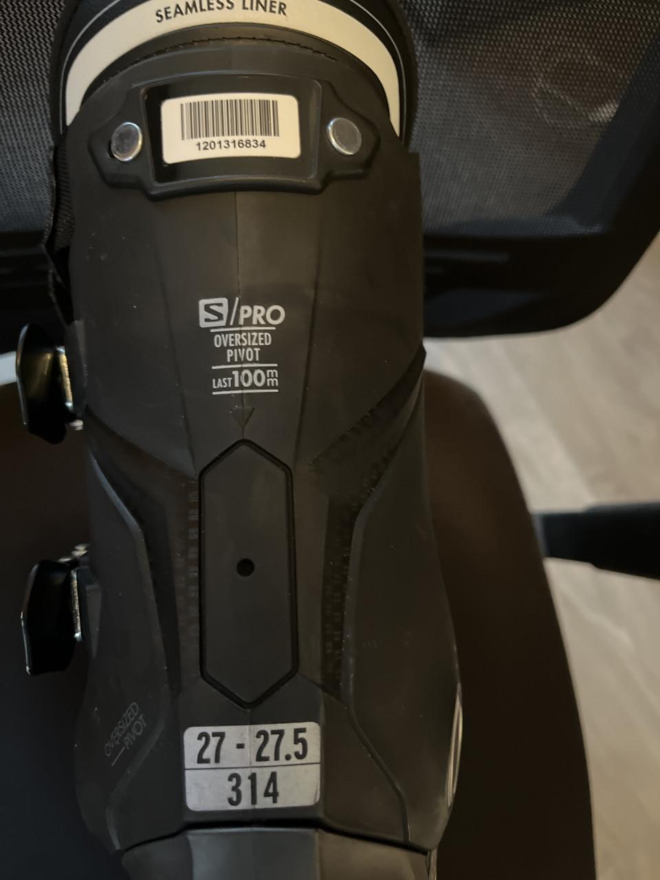 Skischoenen merk Salomon maat 43