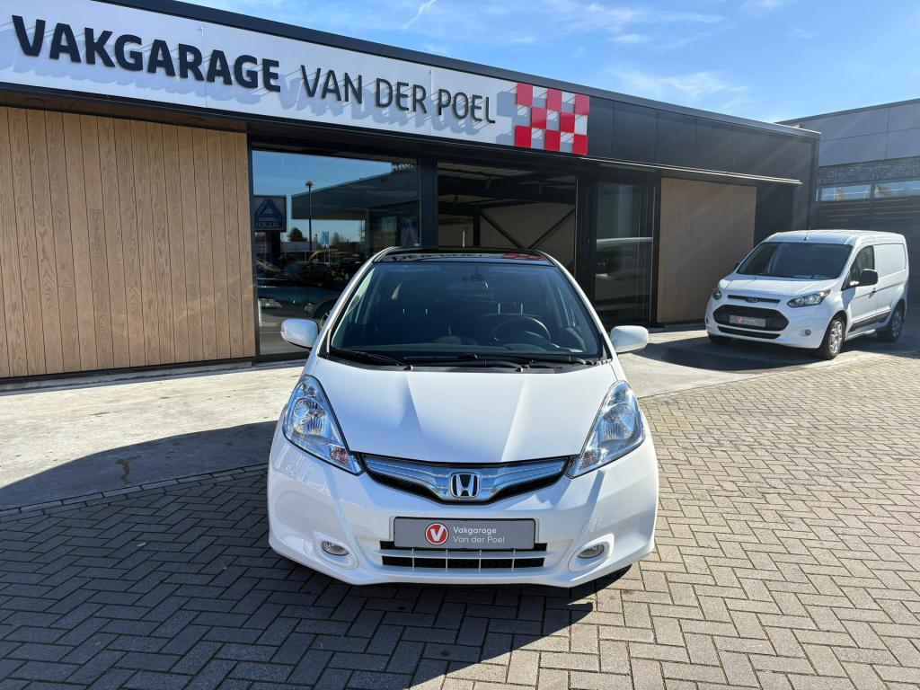 Honda Jazz 1.4 hybrid business mode +