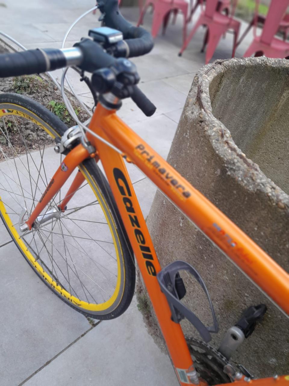 Dames racefiets in uitstekende staat. Gazelle PrimaVera maat 44.