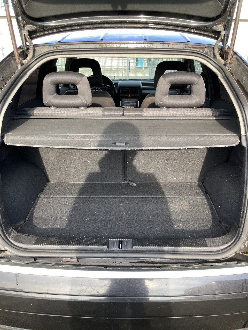 Audi A2 1,4i 5bak Airco/GPS/Alu velgen