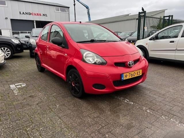 Toyota Aygo 1.0-12v