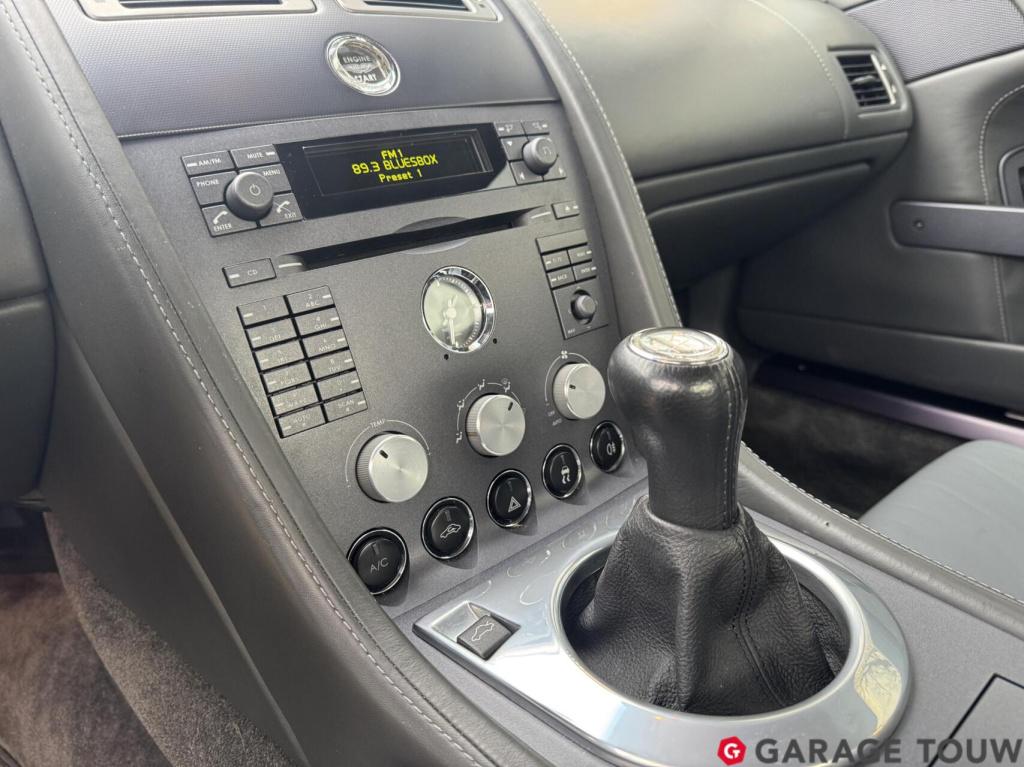 Aston Martin V8 Vantage 4.3 v8 handgeschakeld, 55000km!