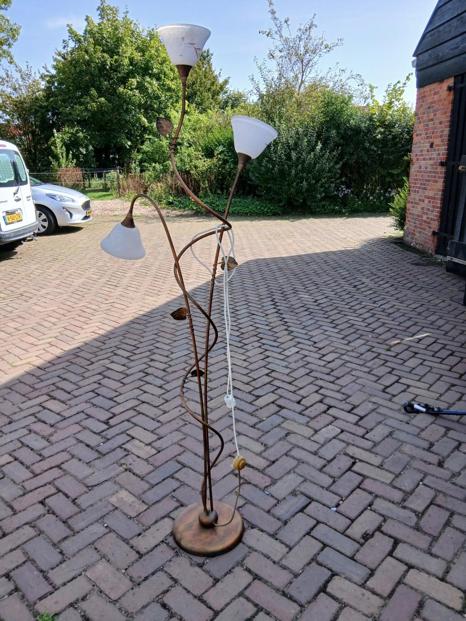 VINTAGE METALEN STAANDE VLOERLAMP