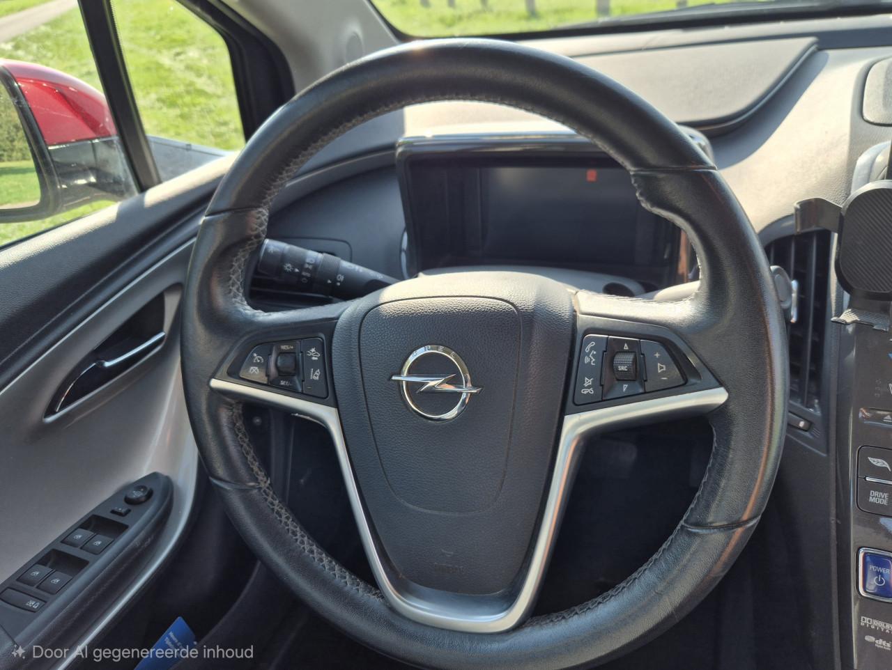 Opel Ampera 2013