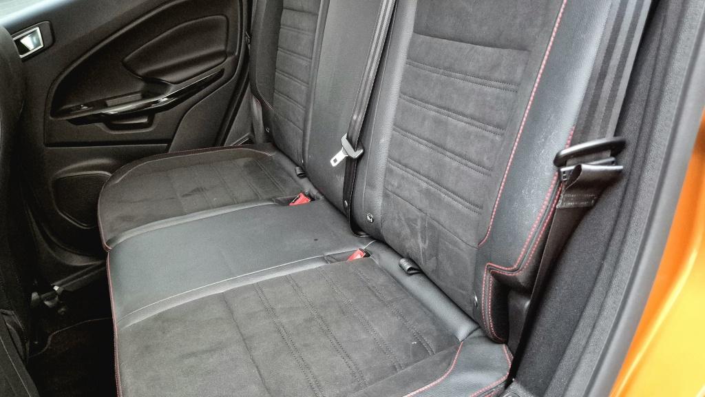 Ford Ecosport st-line | keyless | navi | clima | stuurverw | stoelverw