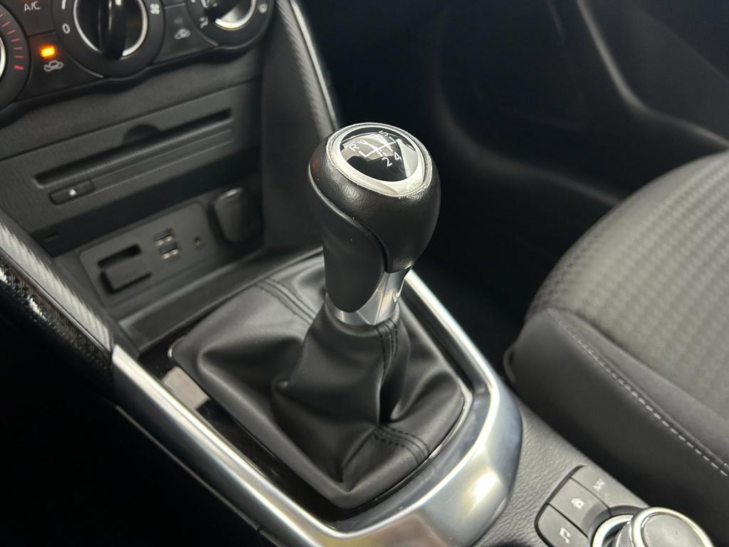Mazda 2 occasion 1.5 skyactiv-g dynamic | blauw | tweedehands 2 | cruisecon