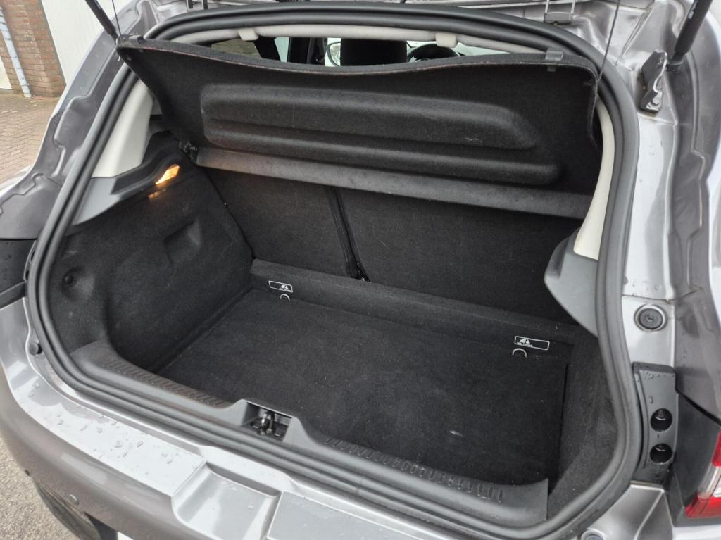 Renault Clio 0.9 tce dynamique / keyless / parkeersensoren