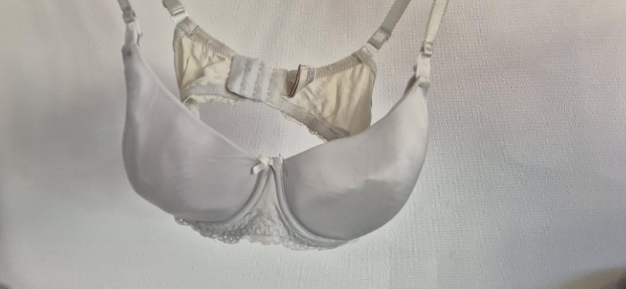 Pyjama's en voedingsbh's voor zwangerschap en voeden