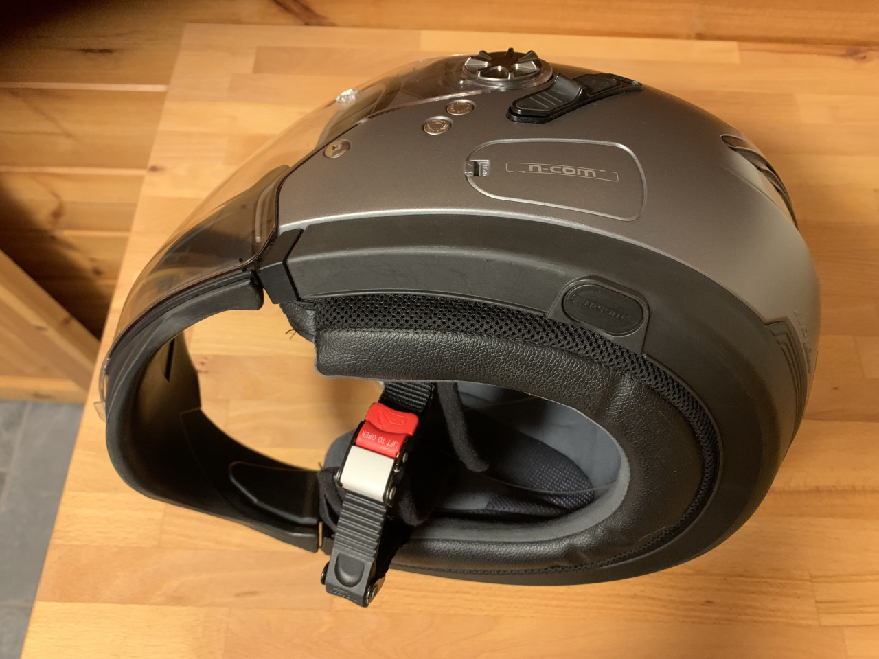 Motor systeem helm Nolan classic n-com afneembare kinbeugel