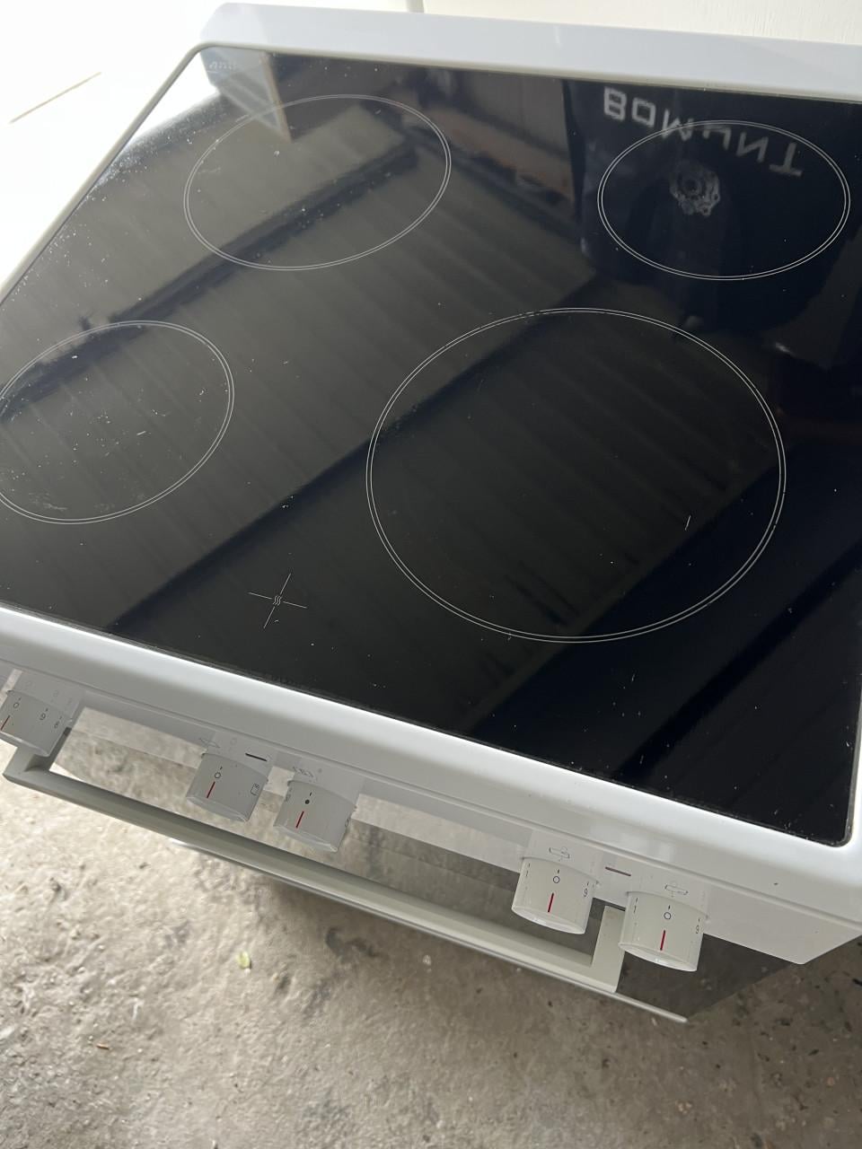 Nieuw Bosch vrijstaand 4 pits keramisch fornuis met oven