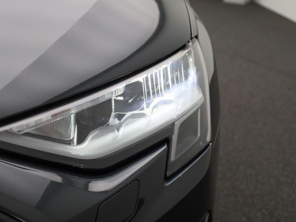 Audi A3 limousine 30 tfsi pro line | automaat | navigatie | stoelverwarming