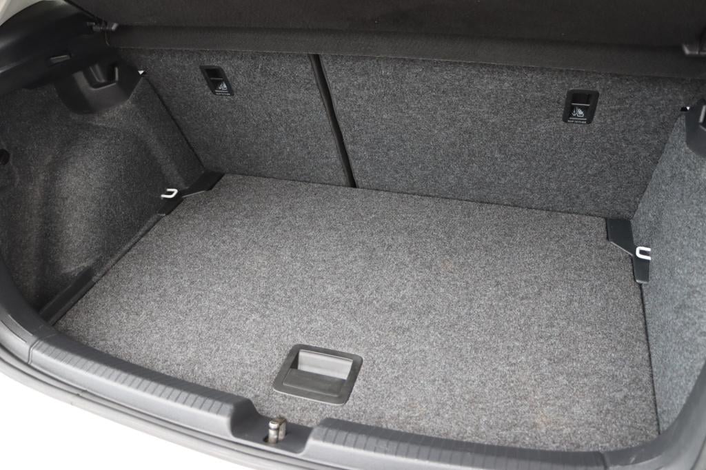 Volkswagen Polo 1.0 tsi r-line edition executive 95pk