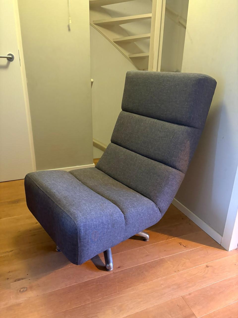 Mooie stoel z.g.a.n.