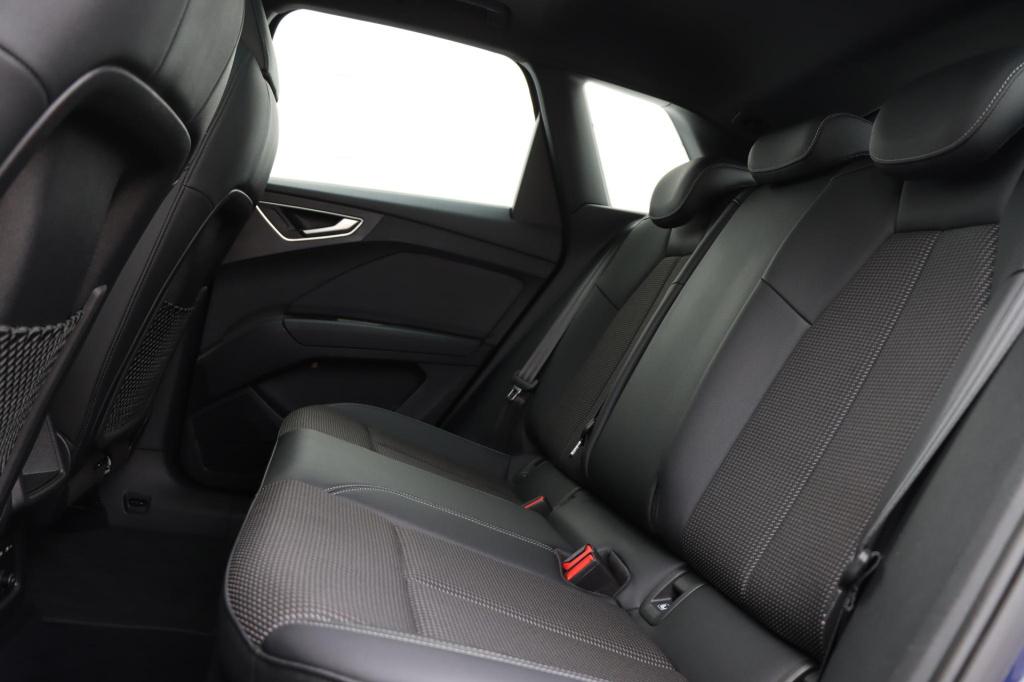 Audi Q4 E-tron 45 quattro s edition 77 kwh 266pk | soh 91,2% |