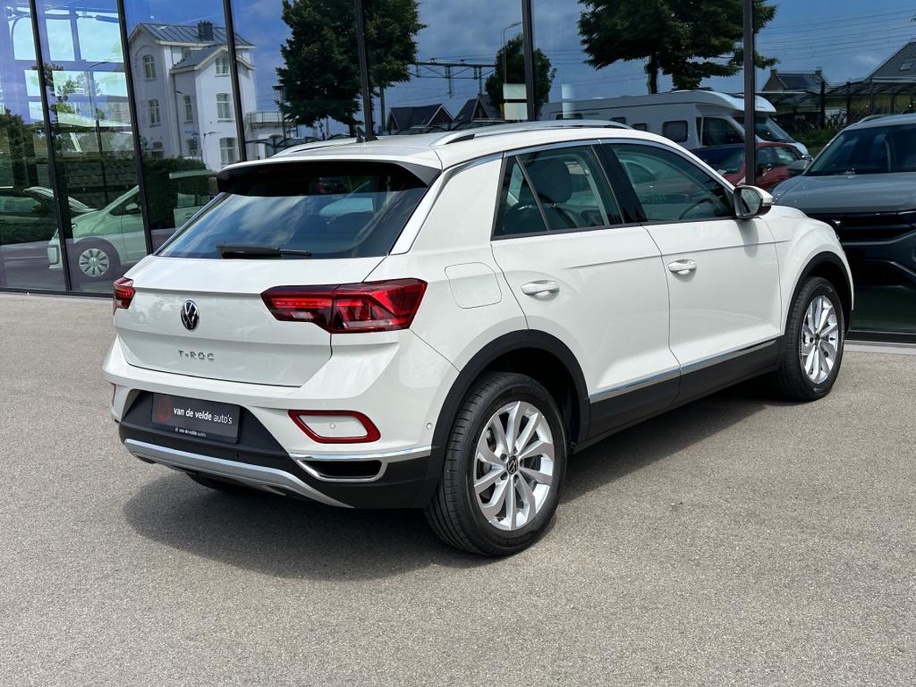 Volkswagen T-roc 1.5 tsi 150pk dsg style carplay | camera | keyless | elek.